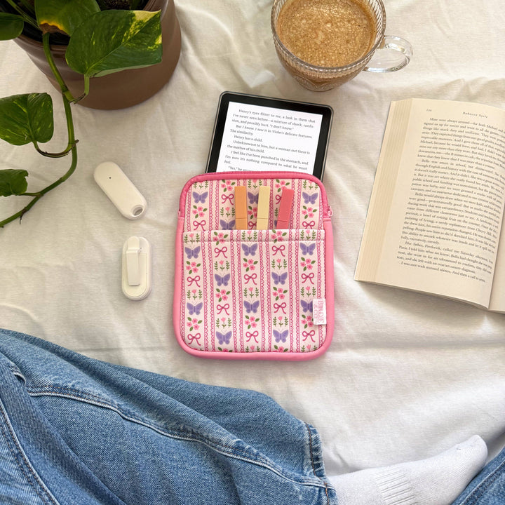 Butterfly and Floral Kindle Sleeve, E-reader Zipper Sleeve