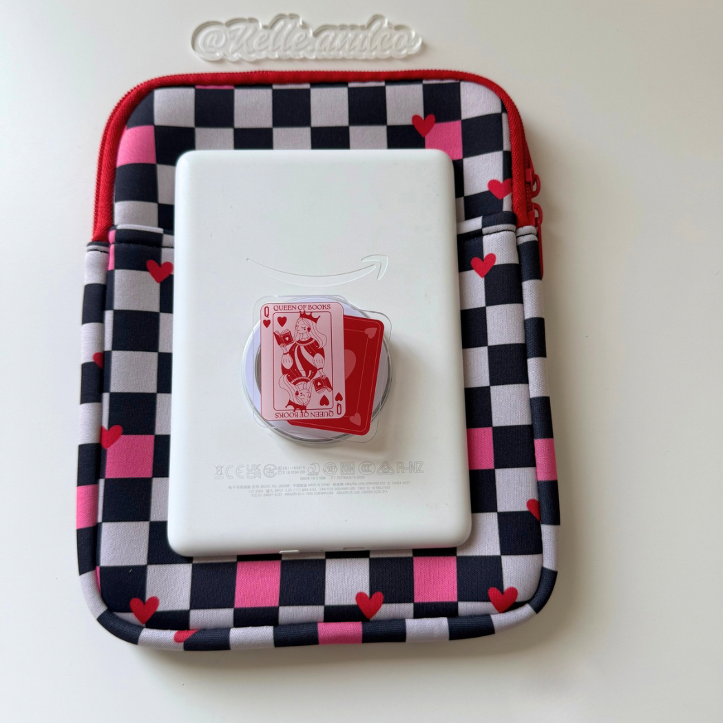 Hearts Kindle sleeve | Book &amp; Kindle Sleeve Pouch for reader