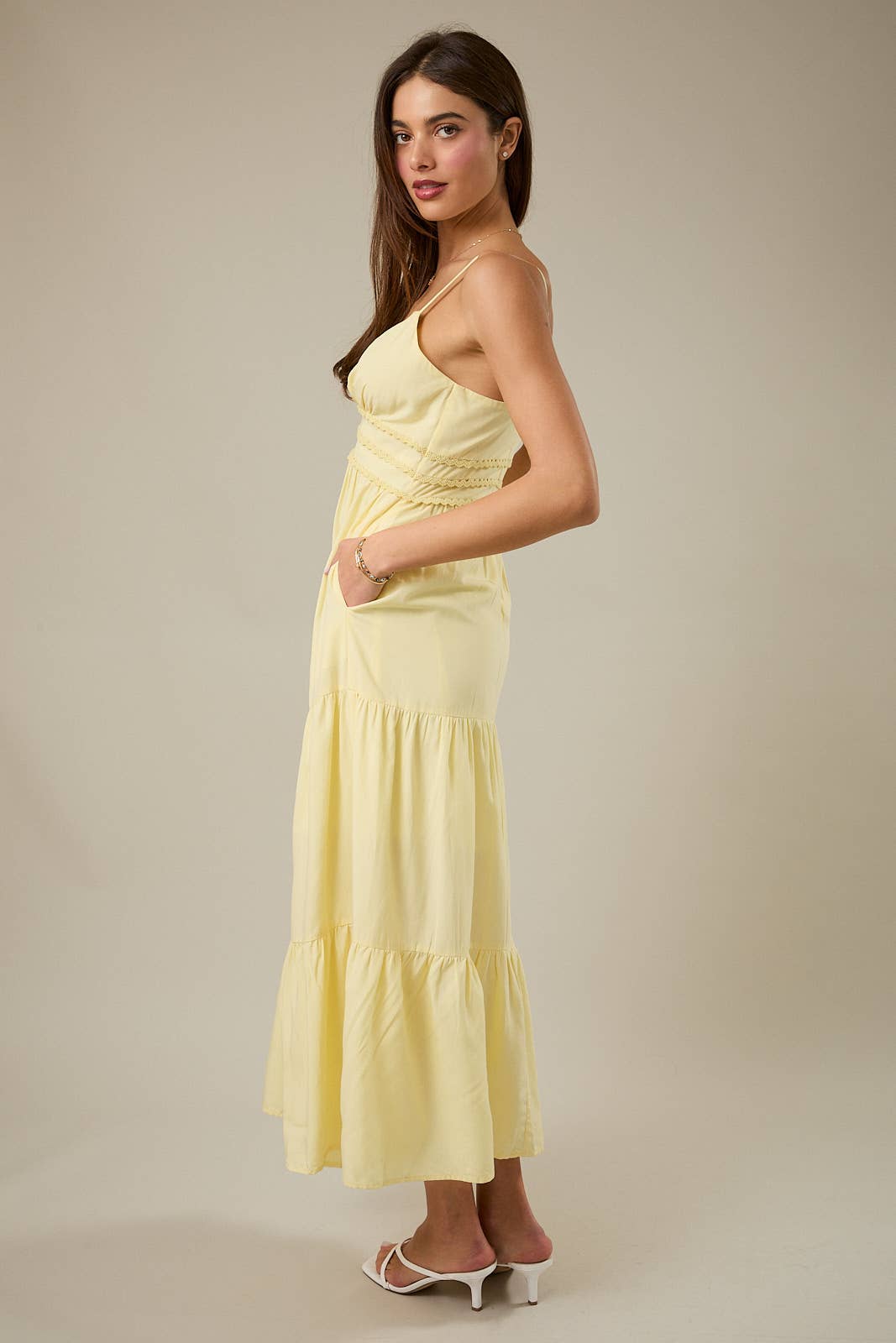 Buttercup Breeze Maxi Dress 💛