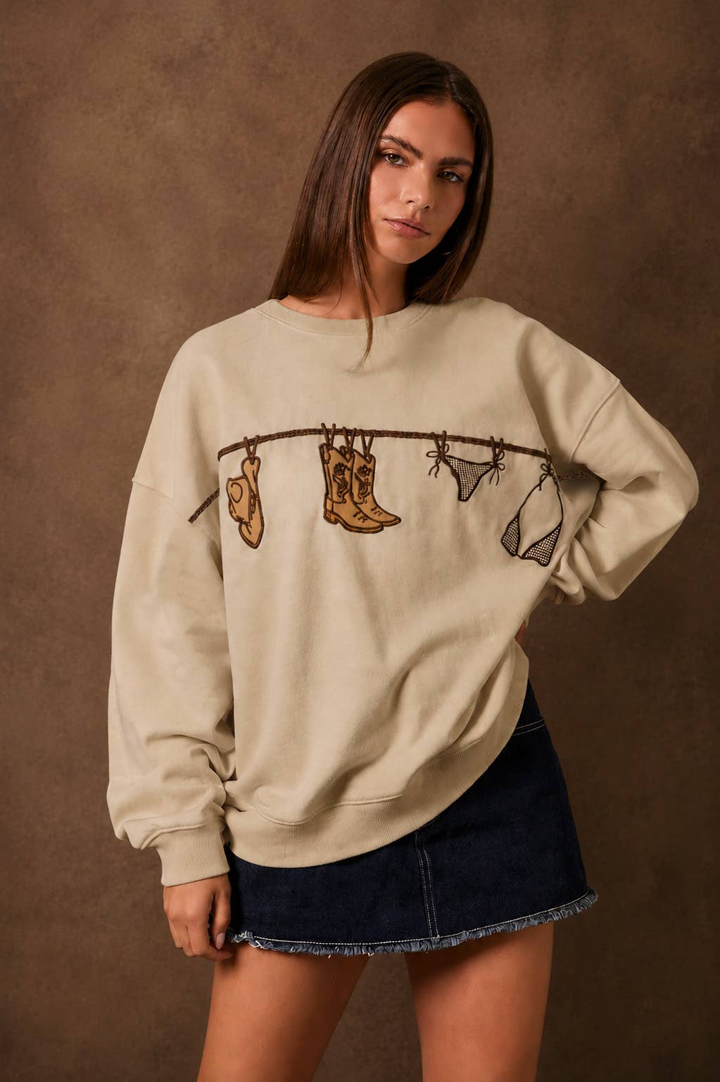Boots &amp; Bottoms Sweatshirt 🤠