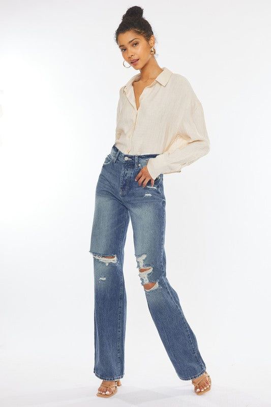 ULTRA HIGH RISE DISTRESSED NINETIES FLARE