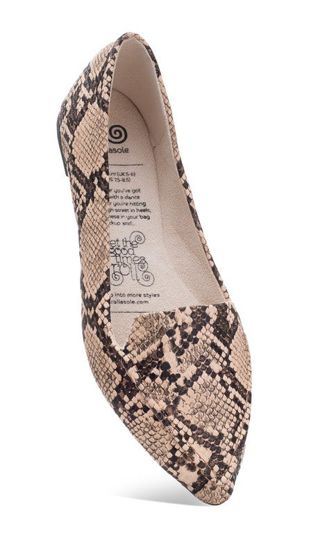 Desert Diamond - snakeskin faux leather pointed loafers